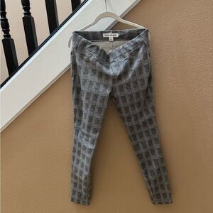 Amazon Essentials Black and White Patterned Pants